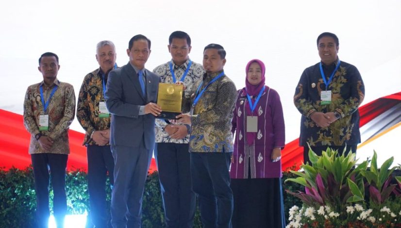 c690053b-af4c-4b5d-aa83-41c795c43e34